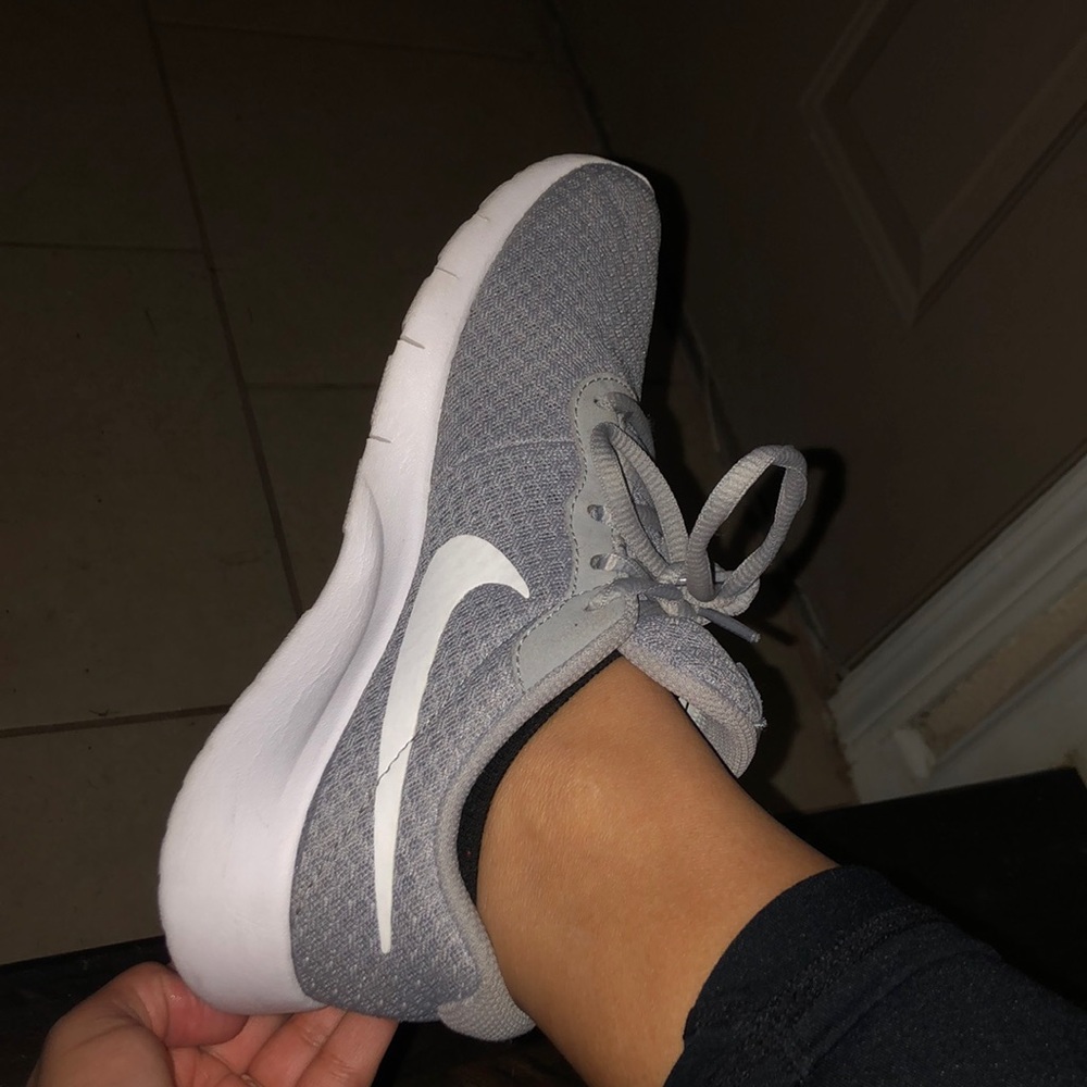 LOOKING TO TRADE